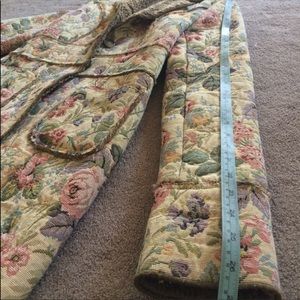 Women's jacket/ coat sz 4 USA